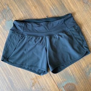 Lululemon Speed Up Mid-Rise Short 4"